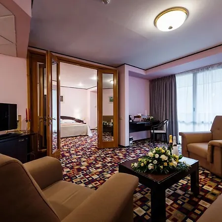Mara Hotel 4*